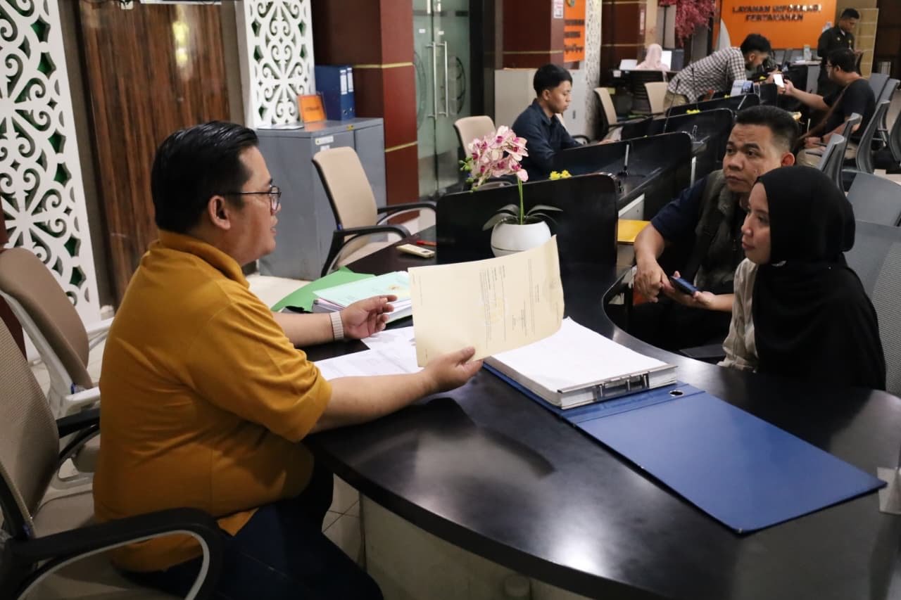 280be87e 4409 4583 83f8 7276e88fd1ad