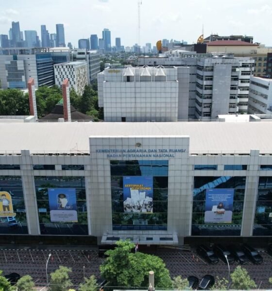 5c7fa4c9 99bd 4eac bdf5 f1f2adfa9100