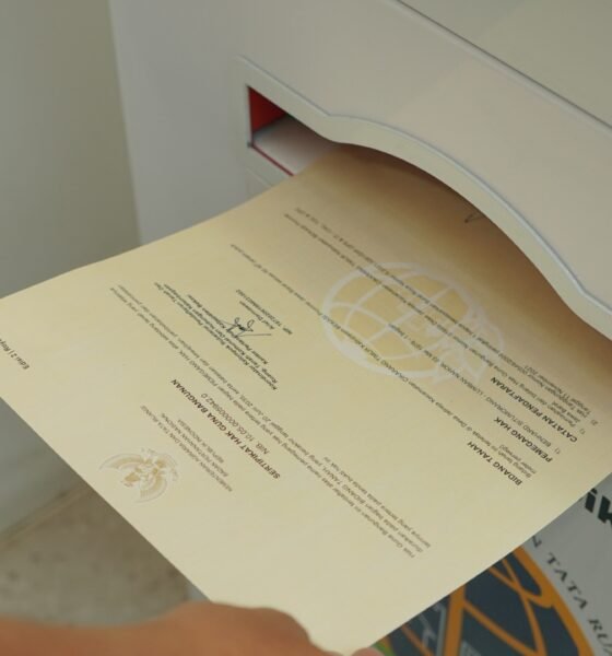 a61974ac b5f2 490e b099 d90f3218a43d