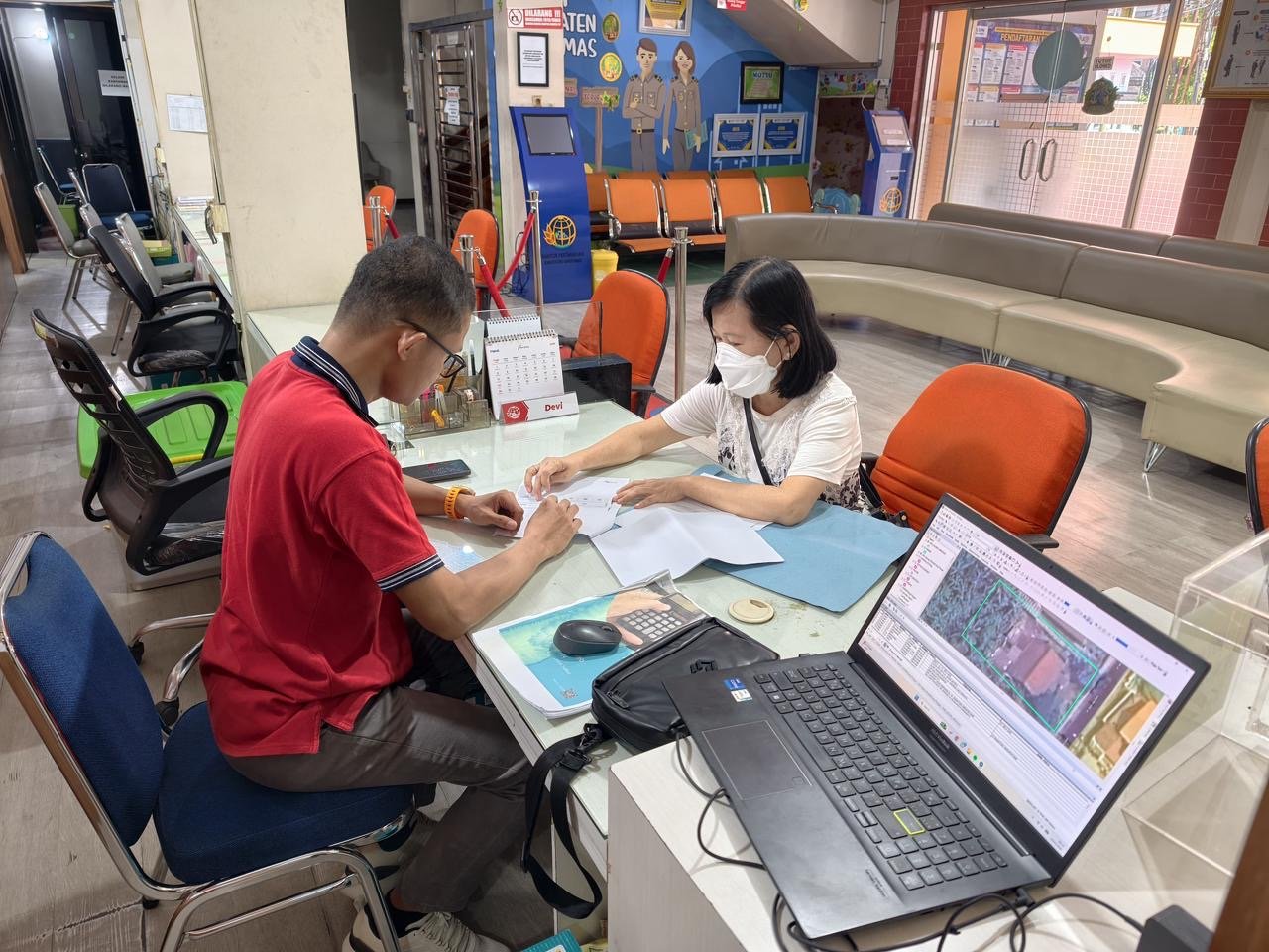 c249373d f35a 4150 8ce8 b50cd60237b5